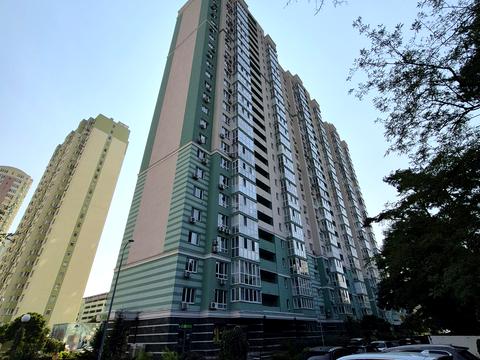 квартира за адресою Воскресенська вул., 18