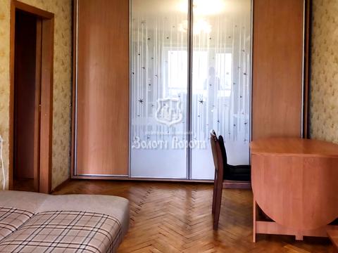 квартира за адресою Троїцько-Кирилівська вул. (Олексія Терьохіна), 14-Б