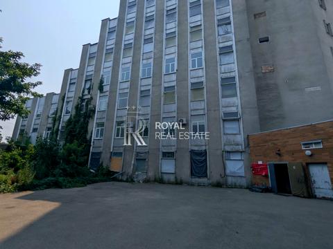комерційна за адресою Межигірського Спаса вул., 6