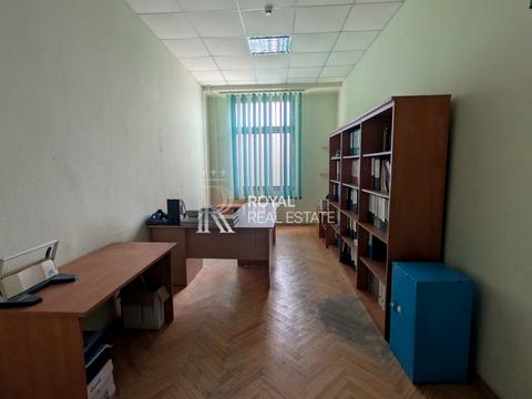 комерційна за адресою Межигірського Спаса вул., 6
