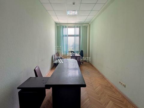 комерційна за адресою Межигірського Спаса вул., 6
