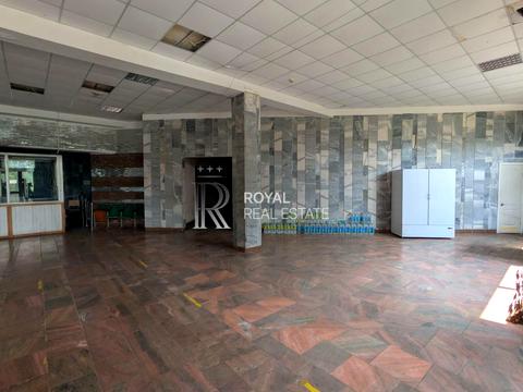 комерційна за адресою Межигірського Спаса вул., 6