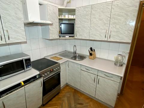 квартира за адресою Червоної Калини просп. (Володимира Маяковського), 3
