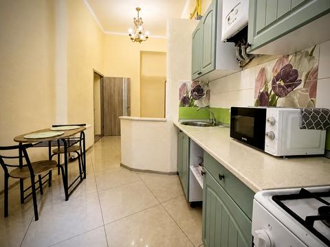 квартира за адресою Європейська пл. (Катерининська), 7