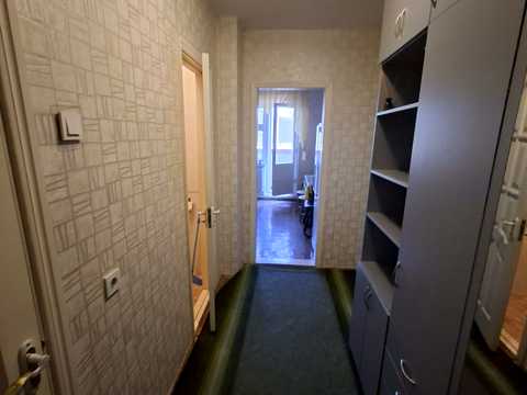 квартира за адресою Ревуцького вул., 42