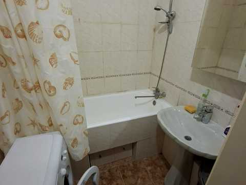 квартира за адресою Ревуцького вул., 42