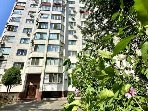 квартира за адресою Палубна вул., 9/2