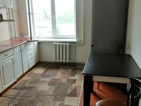 квартира за адресою Героїв полку "Азов" вул. (Маршала Малиновського), 11
