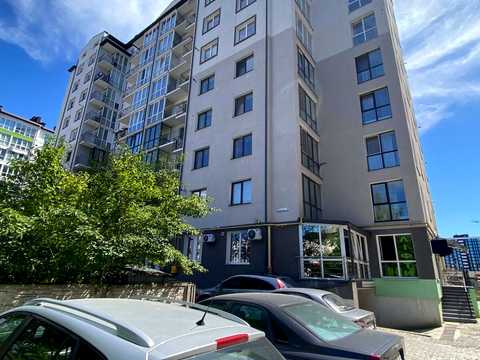 квартира за адресою Виноградна вул., 15