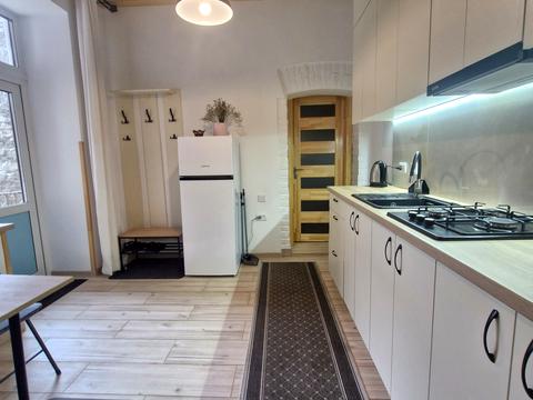 квартира за адресою Богдана Хмельницького вул., 135
