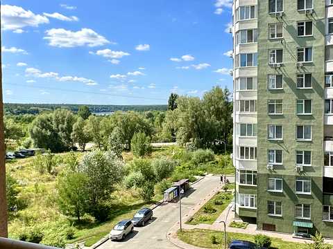 квартира за адресою Володимира Наумовича вул. (Антонова-Овсієнка), 4