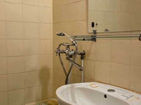 квартира за адресою Донецька вул., 63