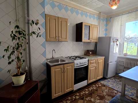 квартира за адресою Янтарна вул., 79