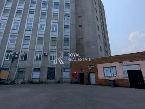 комерційна за адресою Межигірського Спаса вул., 6
