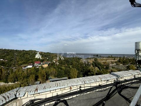 комерційна за адресою Межигірського Спаса вул., 6