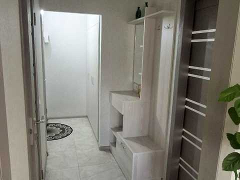 квартира за адресою Братиславська вул., 38