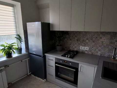 квартира за адресою Братиславська вул., 38
