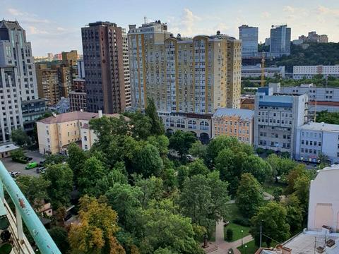 квартира за адресою Велика Васильківська вул. (Червоноармійська), 94