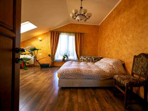 будинок за адресою Сергія Шелухіна вул. (Олександра Невського), 7