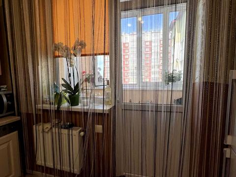 квартира за адресою Володимира Івасюка вул., 48