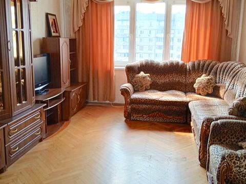 квартира за адресою Дмитра Луценка вул. (Крейсера "Аврора"), 1
