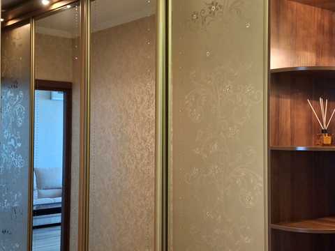 квартира за адресою Героїв Оборони вул., 10-А