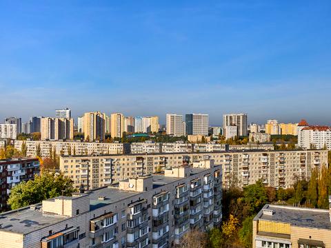 квартира за адресою Андрія Малишка вул., 21