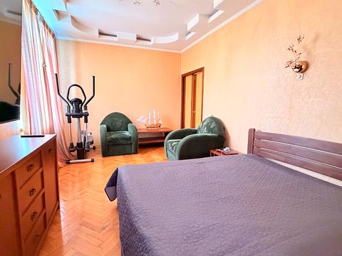 квартира за адресою Святослава Хороброго вул., 2