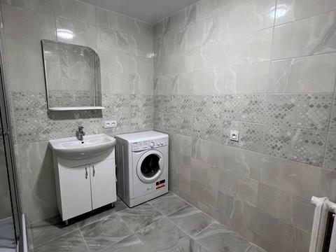 квартира за адресою Жоліо Кюрі вул., 21а