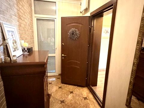 квартира за адресою Феодосійська вул., 2-Л