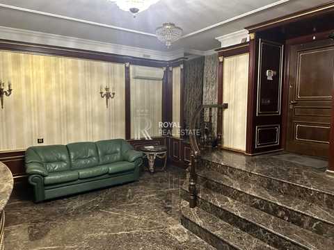 коммерческая по адресу Костёльная ул., 10