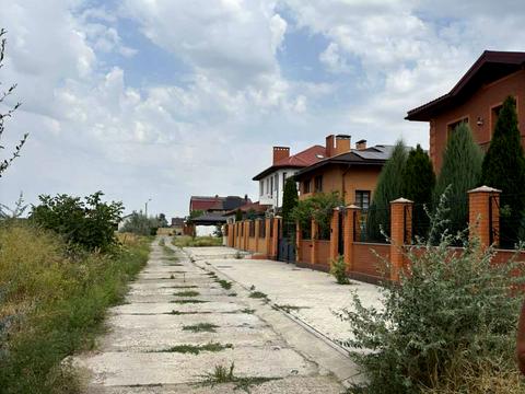 участок по адресу Лазурна