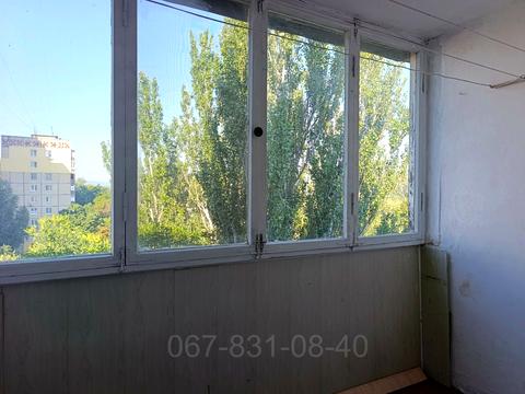 квартира за адресою Червоний камінь вул., 18