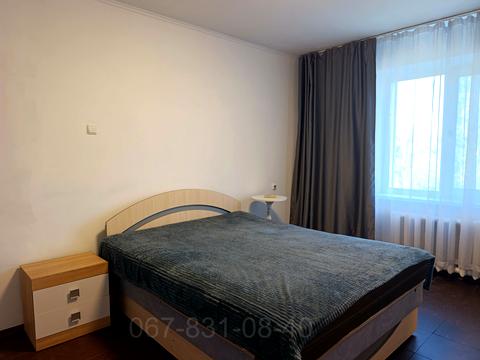 квартира за адресою Червоний камінь вул., 18