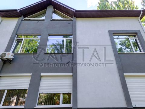 коммерческая по адресу Елены Телиги ул., 5Б
