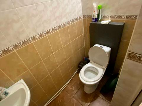 коммерческая по адресу Романа Шухевича пер. (Курчатова), 32