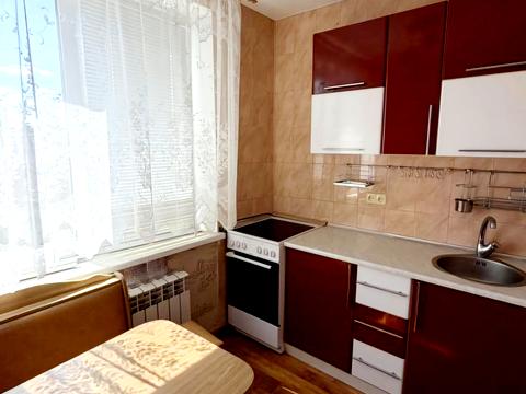 квартира по адресу Победы просп., 64