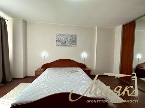 квартира за адресою Раїси Окіпної вул., 4