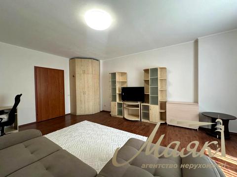 квартира за адресою Раїси Окіпної вул., 4