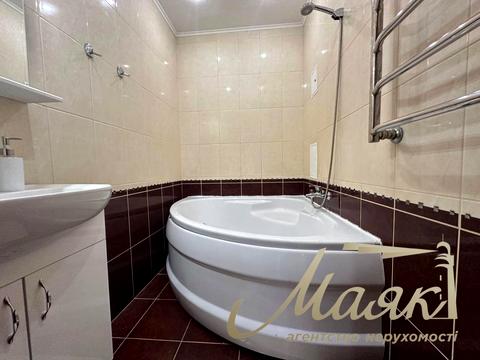 квартира за адресою Раїси Окіпної вул., 4