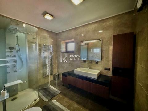 будинок за адресою Якуніна вул., 1