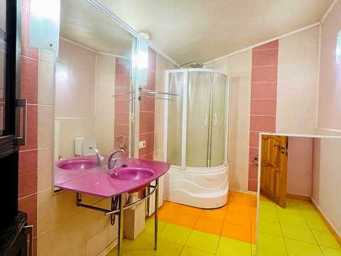 будинок за адресою Садова вул. 188а, 1