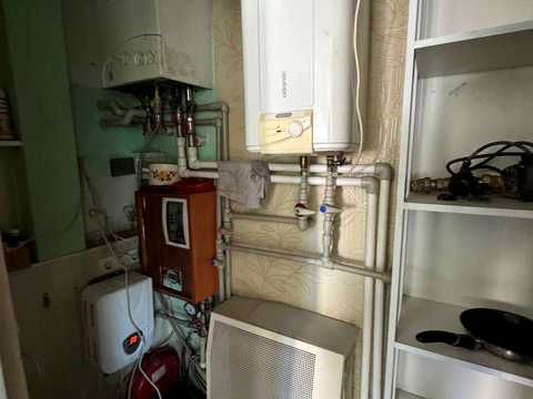 будинок за адресою Садова вул. 188а, 1