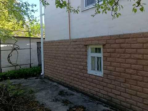 будинок за адресою Трифона Гладченка вул. (Аврори)