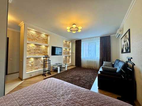 квартира за адресою Академіка Ющенка вул., 16