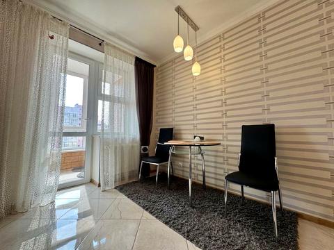 квартира за адресою Академіка Ющенка вул., 16