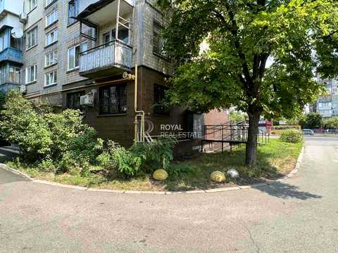 комерційна за адресою Київ, Воскресенський просп. (Перова), 11