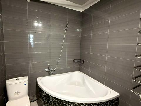 квартира за адресою Сім'ї Кульженків вул. (Петра Дегтяренка), 31-Б