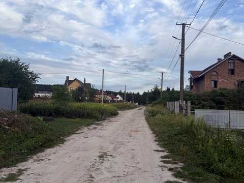 ділянка за адресою с. Бірки, Бічна Львівська