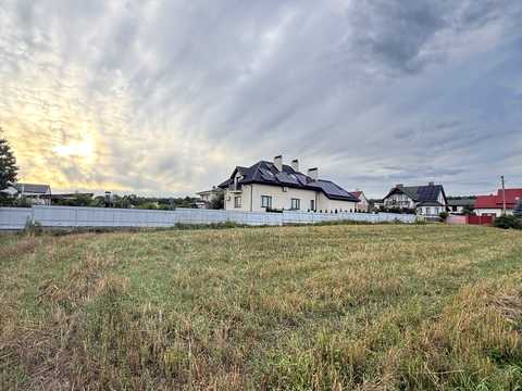 ділянка за адресою с. Бірки, Бічна Львівська